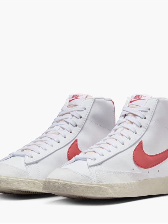 Nike Shoes - Nike Blazer Mid 77 Women’s Size 7 Sneaker